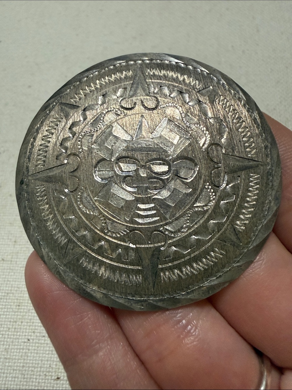 Sterling silver 925 Mexico Engraved Metal Medallion Aztec Motif brooch/Pendant